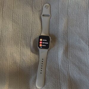 Apple Watch SE (2nd gen)